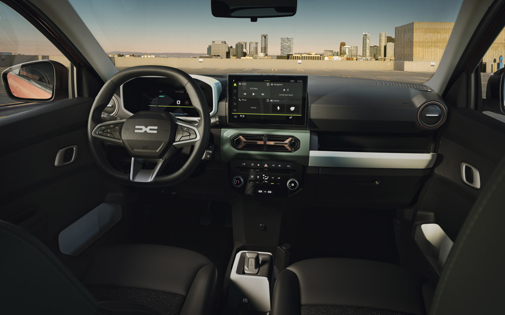 Abitacolo di Nuova Dacia Spring 2024